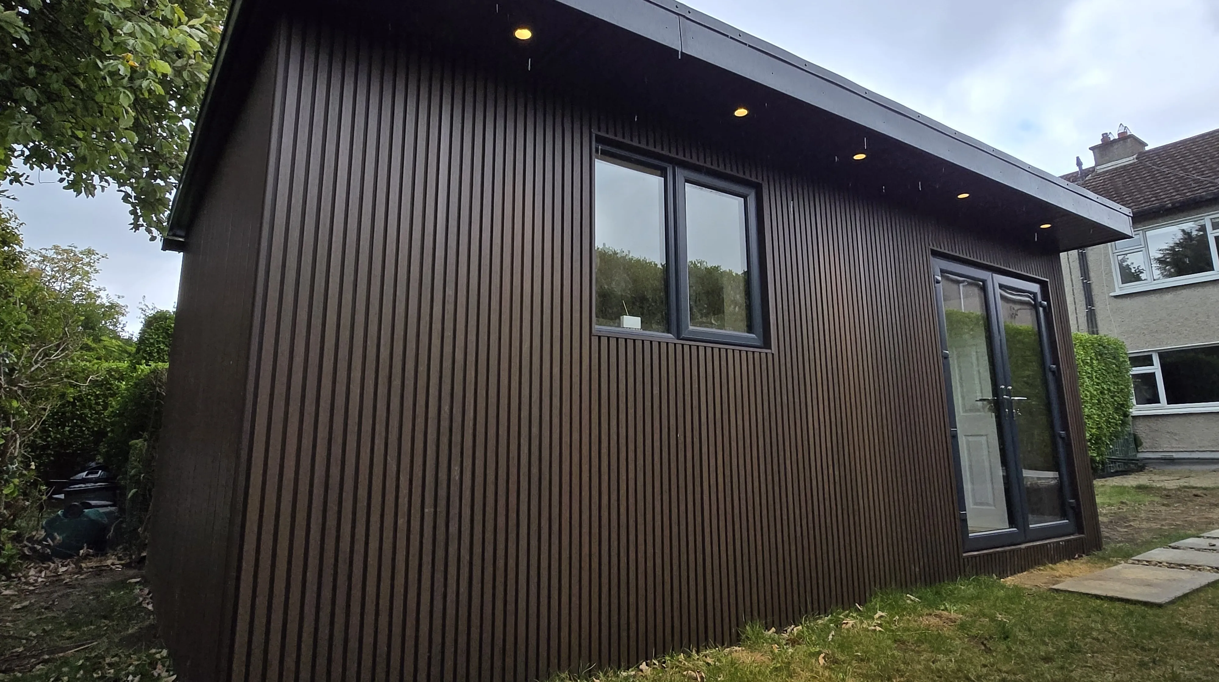 Garden rooms and modular buildings